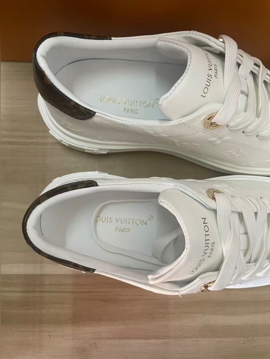 Louis Vuitton Time Out Sneakers - Picture 11 of 12